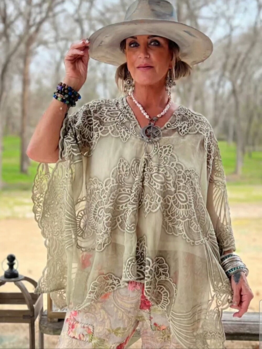 NWT JADED GYPSY GARDEN BLISS PONCHO OS